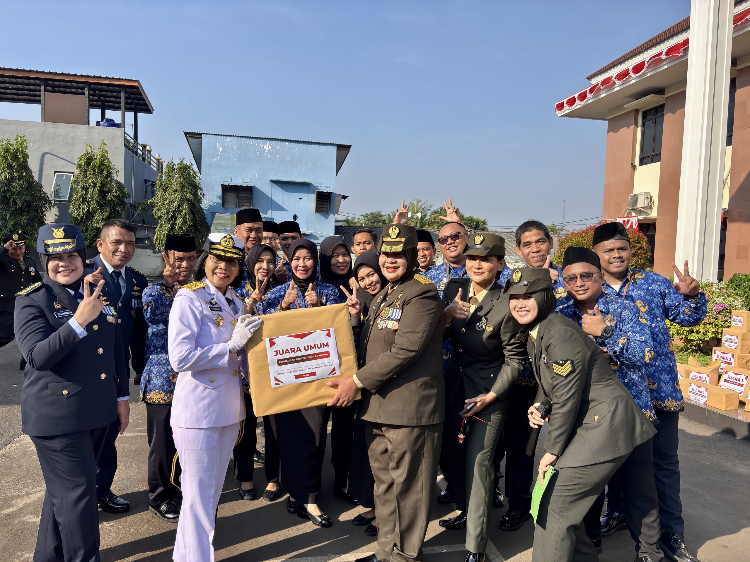 Pemberian hadiah lomba