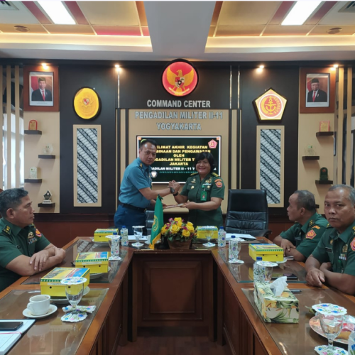 PELAKSANAAN PEMBINAAN DAN PENGAWASAN DAERAH DI PENGADILAN MILITER II-11 YOGYAKARTA