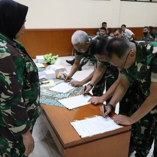 PENANDATANGANAN PAKTA INTEGRITAS
